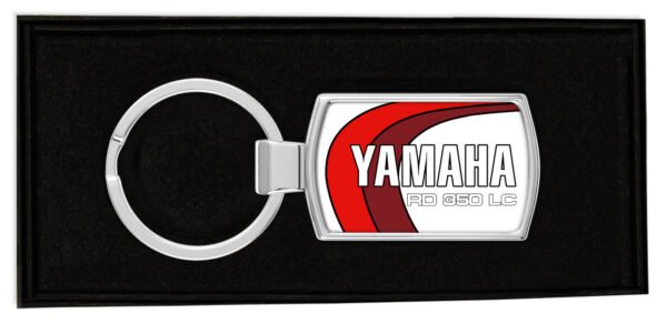 2-reds-350-Yamaha-LC-tank-decal-Boxed-Metal-Keyring